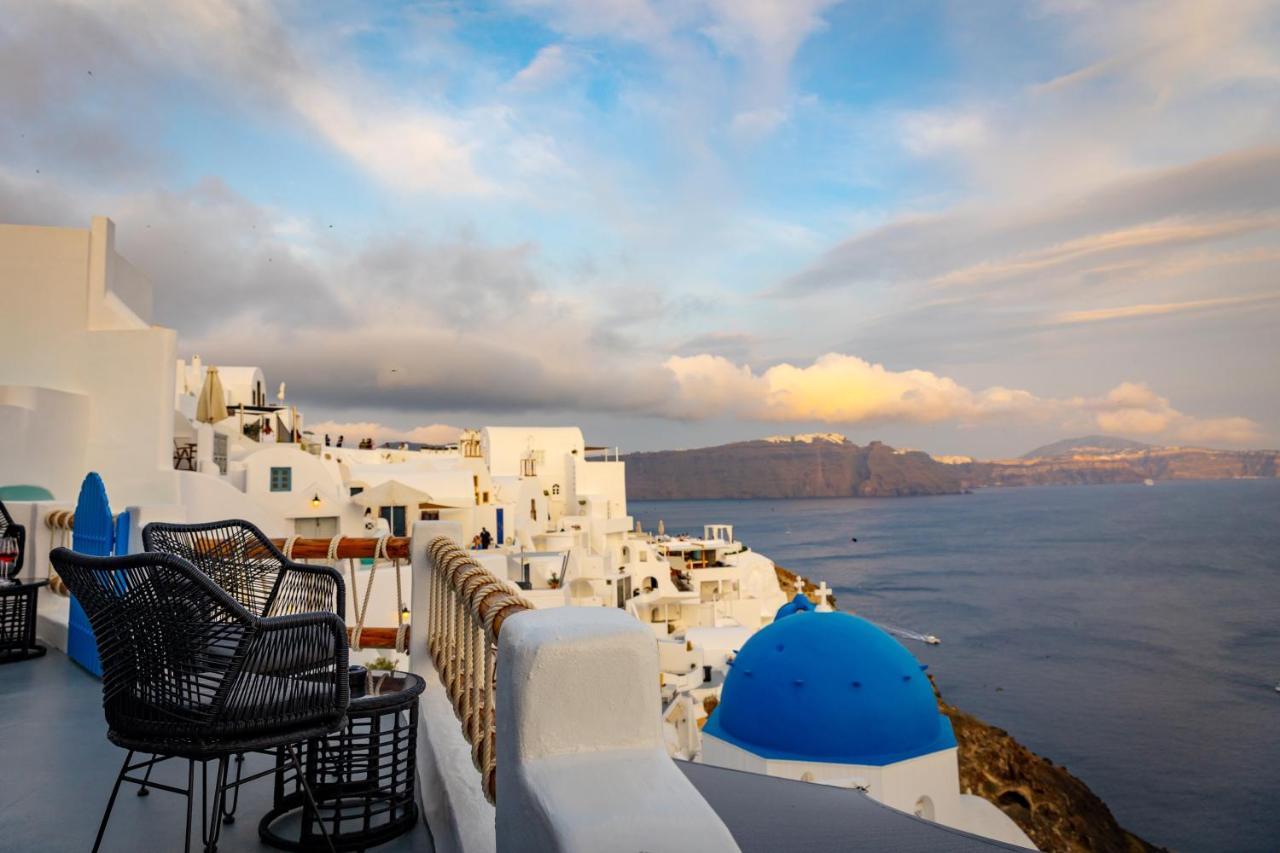 Luxus Vip Suites Oía Dış mekan fotoğraf