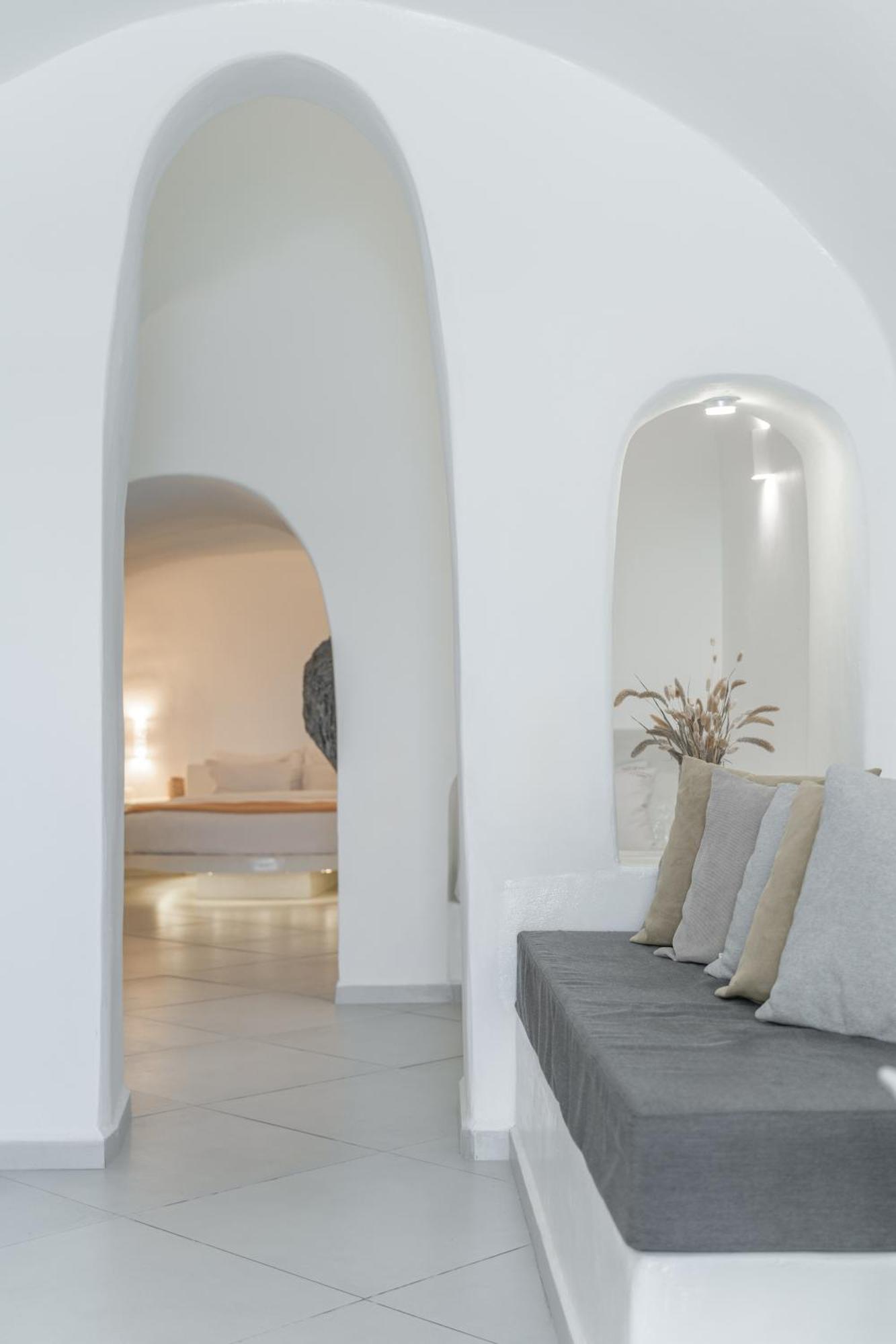 Luxus Vip Suites Oía Dış mekan fotoğraf