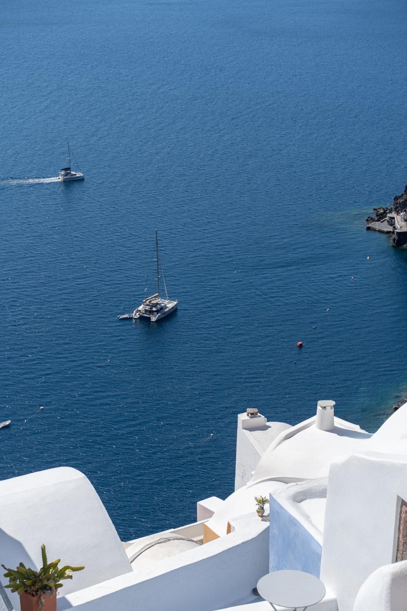 Luxus Vip Suites Oía Dış mekan fotoğraf